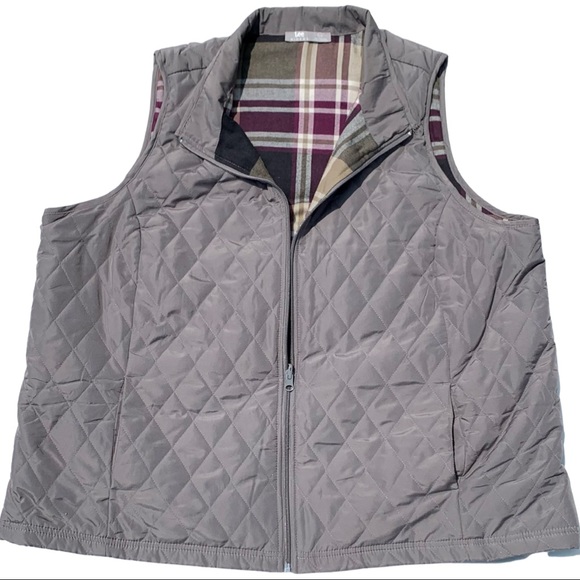 Riders by Lee Women’s Vest. Gray w purple plaid. - Picture 2 of 6